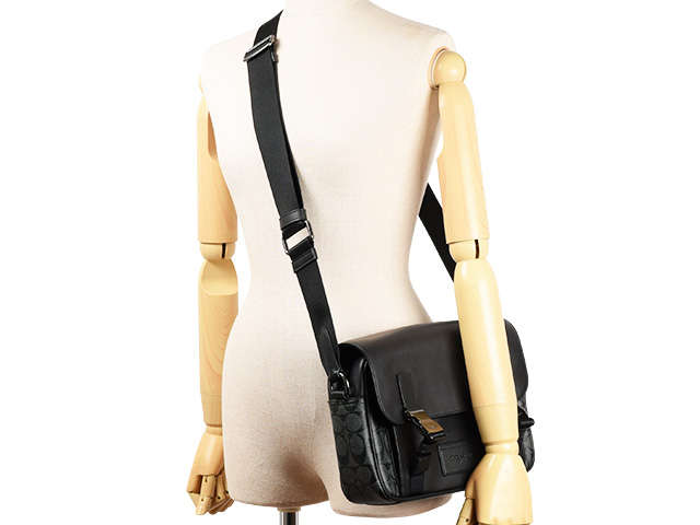 COACH（コーチ） バッグ ショルダーバッグ 斜めがけ メンズ