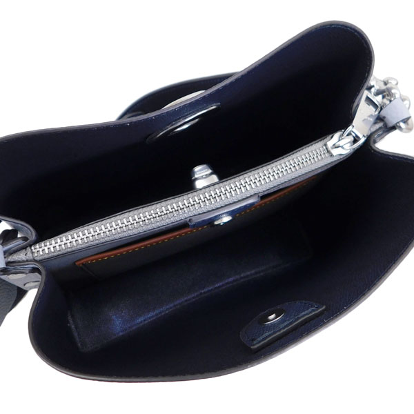 COACH（コーチ） ショルダーバッグ 2WAY バケットバッグ レディース