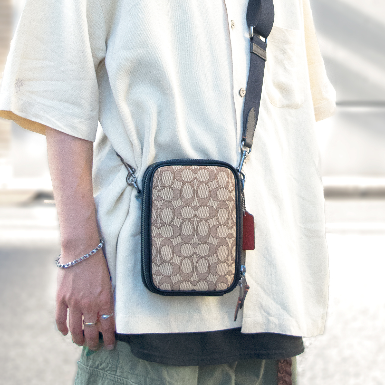 コーチ バッグ メンズ ショルダーバッグ アウトレット カーキ×ブラックマルチ STANTON CROSSBODY CH097QBV1R COACH｜riverall-men