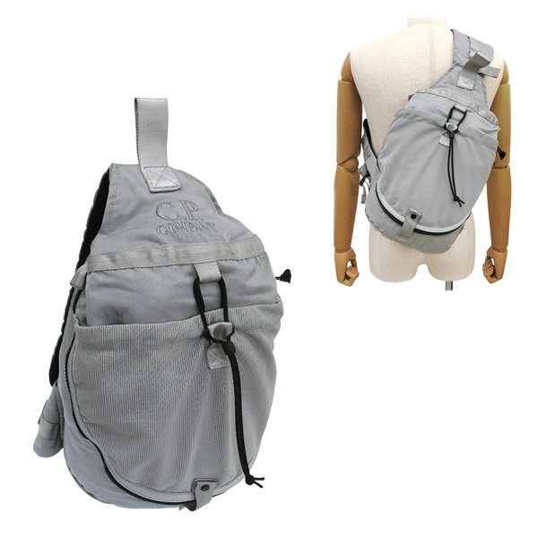 C.P. Company ショルダーバッグ C.P. Company - NYLON B CROSSBODY BAG | HBX