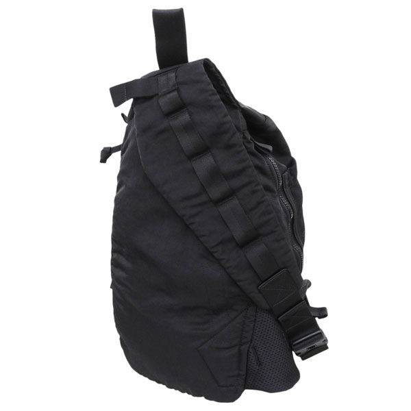 C.P. COMPANY（シーピーカンパニー） バッグ メンズ レディース