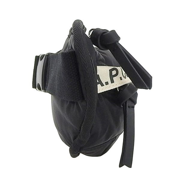 A.P.C.（アーペーセー） APC banane epeat mini ボディバッグ バッグ