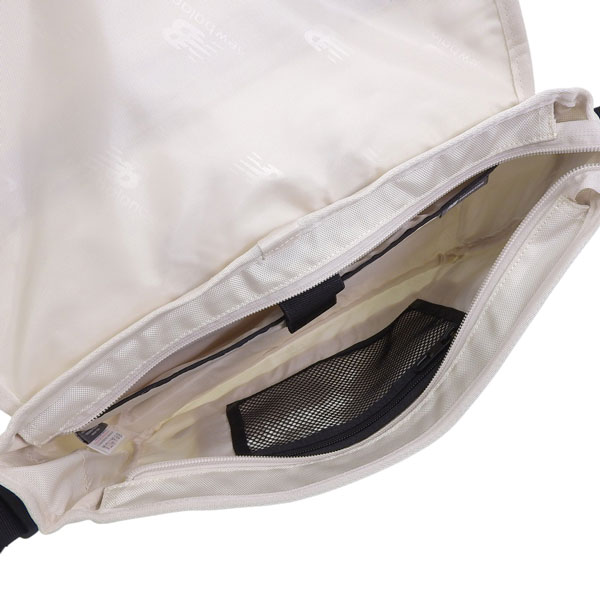 ニューバランス バッグ メンズ レディース ショルダーバッグ S ナイロン クリーム HIDDEN MESSENGER BAG NBGCESS201 CREAM NEW BALANCE A4対応_4