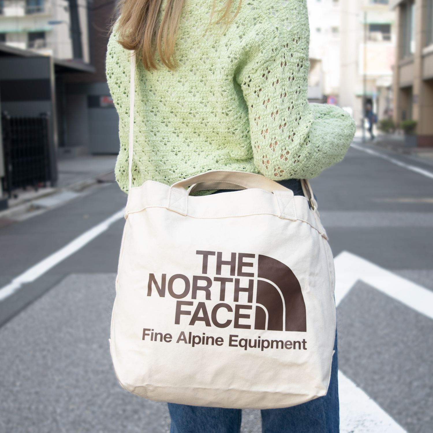 ノースフェイス ショルダーバッグ レディース 2WAY トートバッグ 15.5L コットン アイボリー NF0A81B-R17-LOGO THE  NORTH FACE A4対応