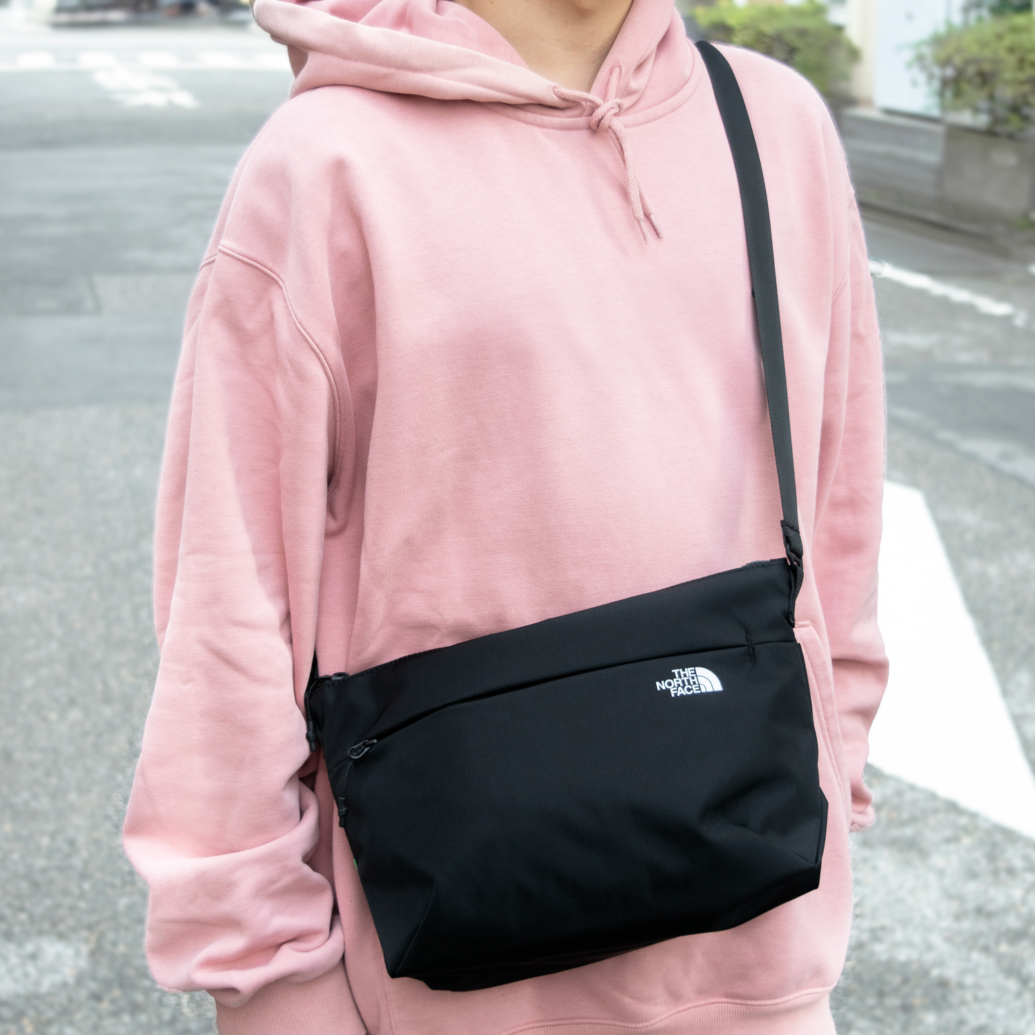 ノースフェイス バッグ メンズ レディース ショルダーバッグ クロスバッグ ブラック SIMPLE CROSS BAG M NN2PP58A THE NORTH FACE :nn2pp58a blk:FASCINO(ファッシノ)