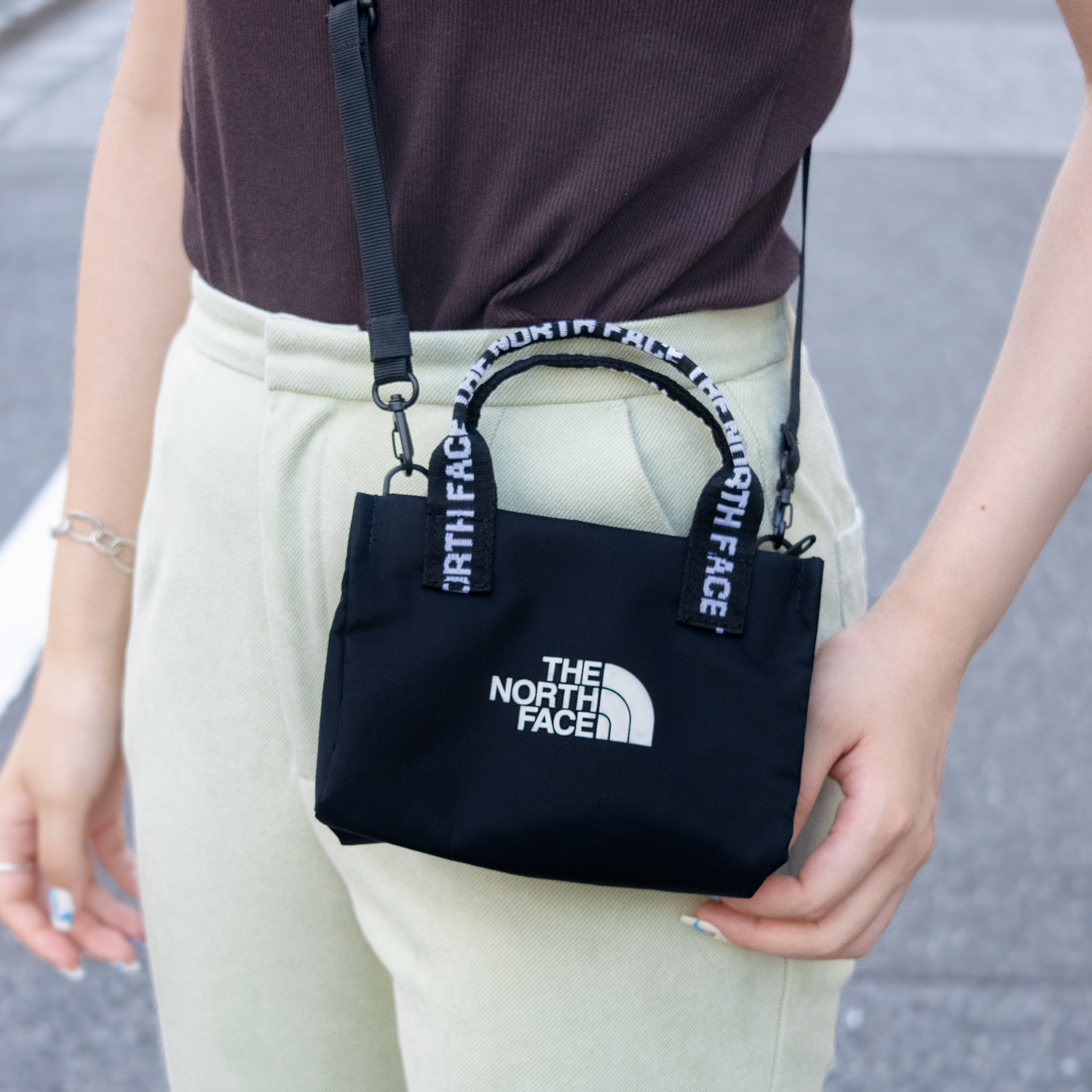 ノースフェイス バッグ レディース クロスバッグ ONE ブラック MINI CROSS BAG NN2PP75J THE NORTH FACE ホワイトレーベル｜riverall-men