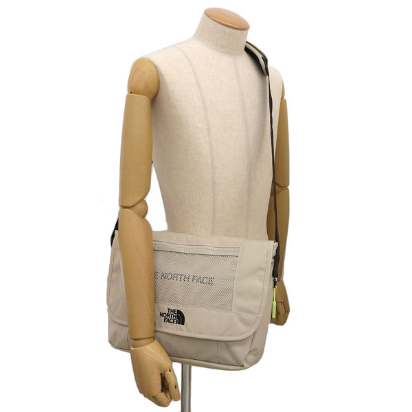 希少！ノースフェイス メッセンジャーバッグ　ベージュ THE NORTH FACE（ザ ノースフェイス） バッグ メンズ レディース