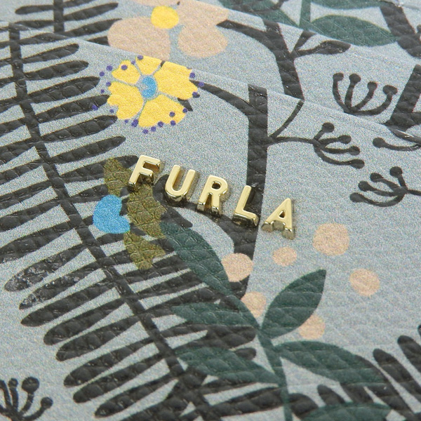 FURLA（フルラ） パスケース 定期入れ レディース カードケース