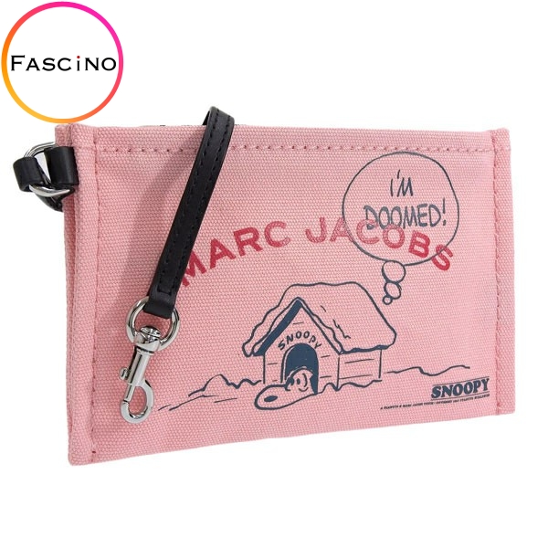 Yahoo! Yahoo!ショッピング(ヤフー ショッピング)【数量限定セール】マークジェイコブス MARC JACOBS THE SNOOPY SMALL POUCH ポーチ 小物入れ PEANUTS キャンバス ピンク レディース s213m06fa21