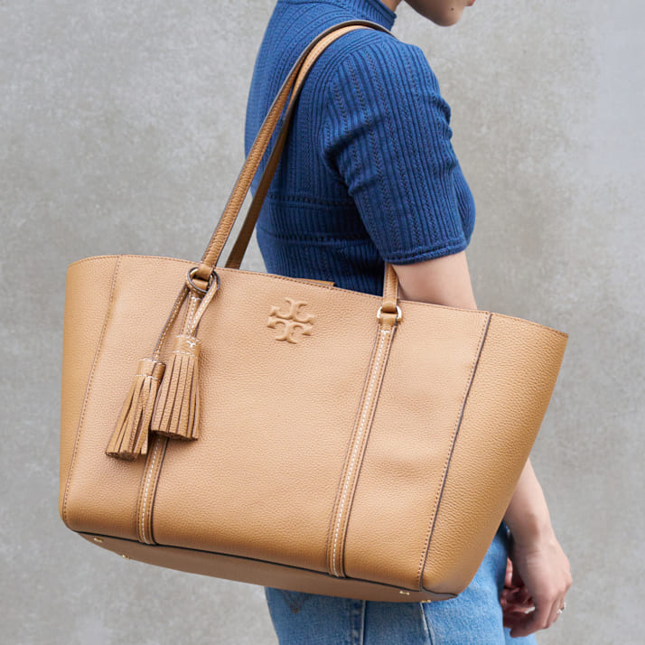 トリーバーチ バッグ レディース トートバッグ アウトレット レザー ブラウン テア THEA TOTE 144689 221 TORY BURCH  A4対応