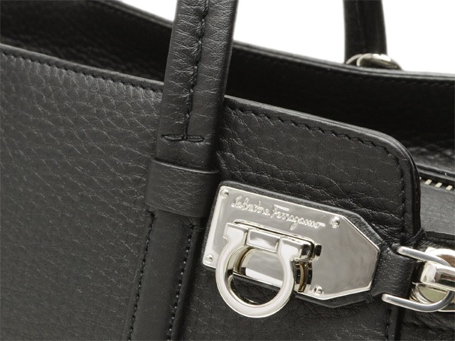 ポイント10倍】サルヴァトーレフェラガモ バッグ Salvatore Ferragamo 