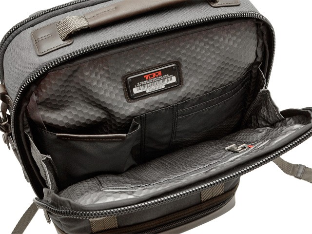 ストアポイント5％還元】トゥミ バッグ TUMI リュックサック バック