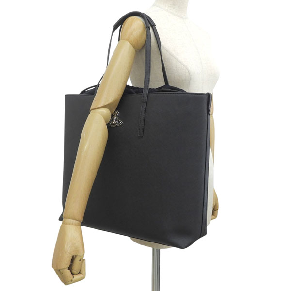 ヴィヴィアンウエストウッド バッグ レディース ショルダーバッグ トートバッグ ブラック POLLY DRAWSTRING TOTE 42040055S000BN401 VIVIENNE WESTWOOD A4対応の画像