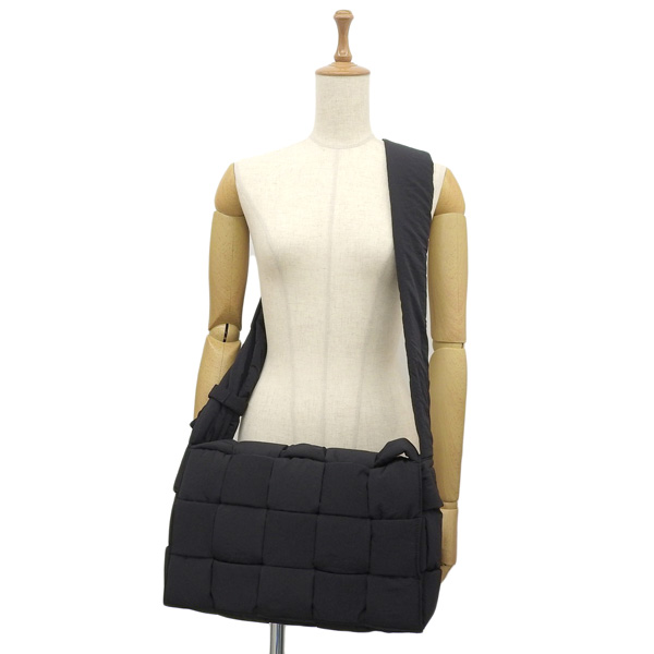 BOTTEGA VENETA（ボッテガ・ヴェネタ） バッグ レディース ショルダー