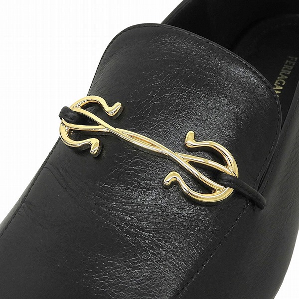 FERRAGAMO（フェラガモ） 靴 レディース ローファー 23.5cm レザー