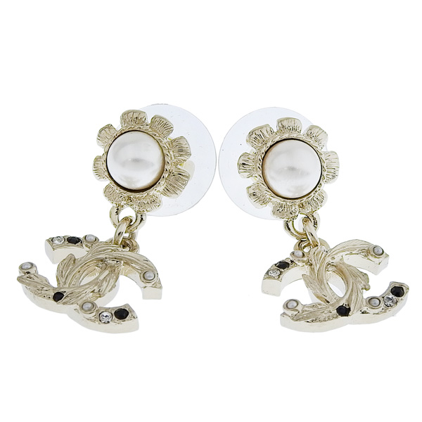 シャネル CHANEL ピアス