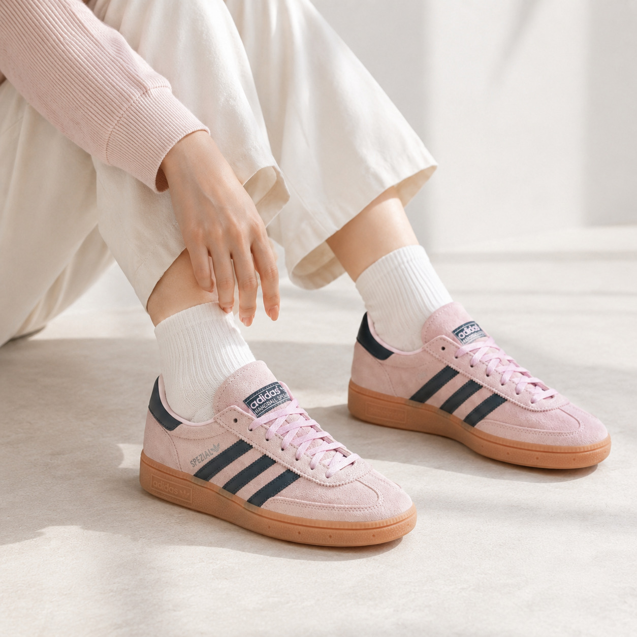 adidas（アディダス） 【並行輸入品】 韓国直送 オリジナルス