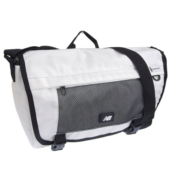 ニューバランス バッグ メンズ レディース ショルダーバッグ M ナイロン ホワイト AUTHENTIC MESSENGER BAG NBGCESS203 WHITE NEW BALANCE A4対応