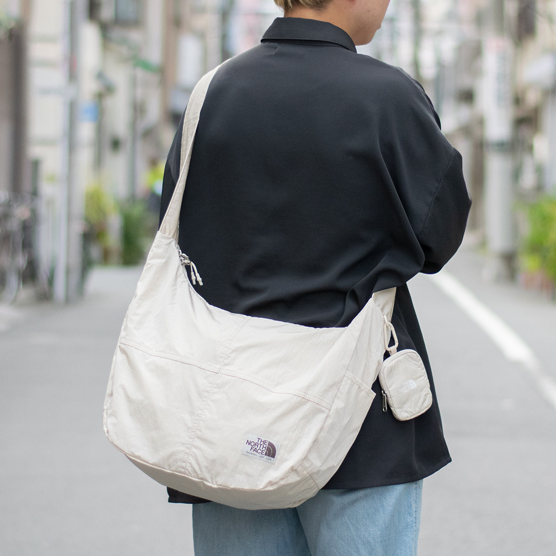 ザノースフェイス バッグ メンズ レディース ショルダーバッグ WL HOBO SHOULDER BAG L NN2PR16 THE NORTH FACE A4対応 ホワイトレーベル | THE NORTH FACE | 02