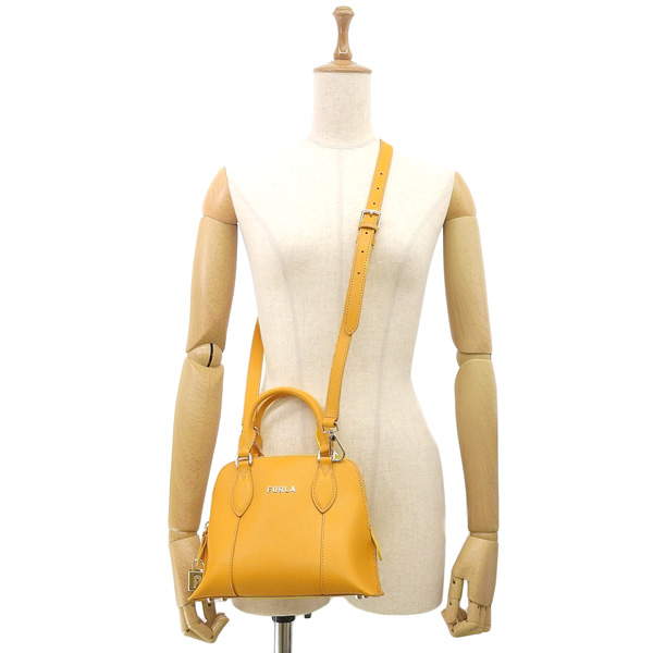 FURLA フルラ VITTORIA DOME バッグ ショルダーバッグ