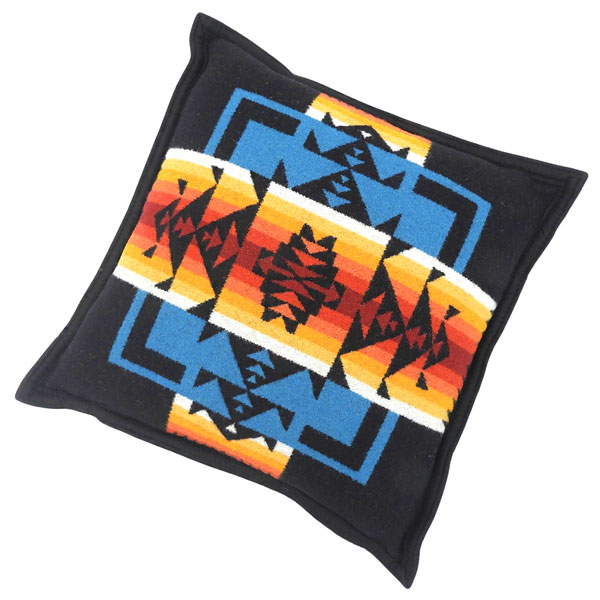 ペンドルトン アウトドア メンズ レディース クッション 40.640.6cm ウール コットン ブラックマルチ CHEF JOSEPH PILLOW XP573 51105BLACK PENDLETON