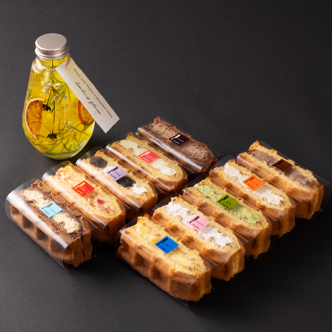 母の日 遅れてごめんね 父の日 2025 プレゼント 花 ギフト お菓子 スイーツ 誕生日ケーキ ポイント利用 ハーバリウム ワッフル ケーキ 10個 | R.L | 04