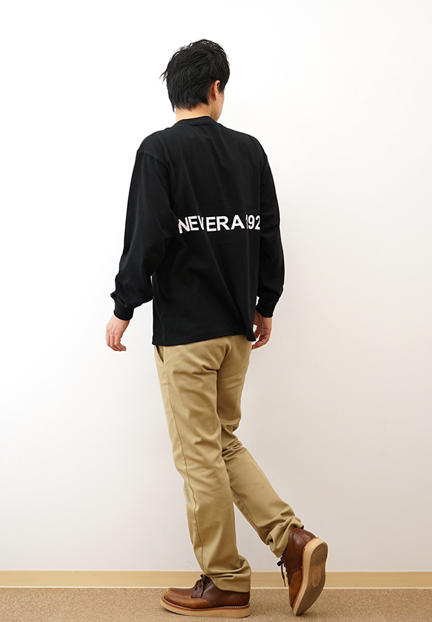 New Era ニューエラ 長袖 オーバーサイズド コットン Tシャツ NEW ERA 1920 ロンT メンズ レディース 黒 白 アメカジ ストリート おしゃれ 14682695 14682697 | NEW ERA | 04