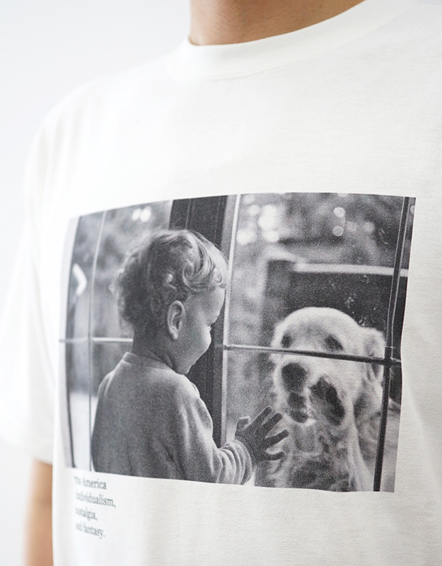 モノクロ フォトプリント Tシャツ Allowed to Unfold アロウドトゥアン