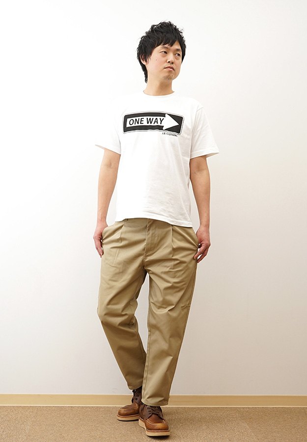 UNIVERSAL OVERALL（ユニバーサルオーバーオール） タック テーパード