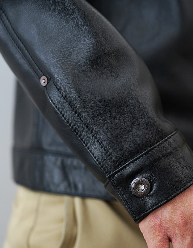 N*u様 美品 ショット シングルライダースジャケット レザー デニム 切替 イ Schott N.Y.C（ショット） Schott シープレザー トラッカージャケット