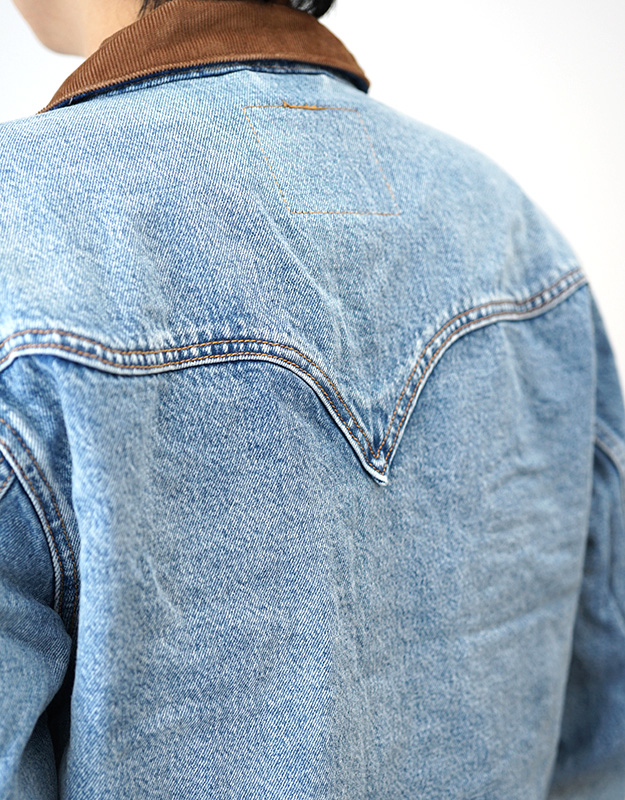 R*T様 リーバイス コーデュロイ襟トラッカージャケット Levi's（リーバイス） コーデュロイ シェルパ ラインド トラッカー