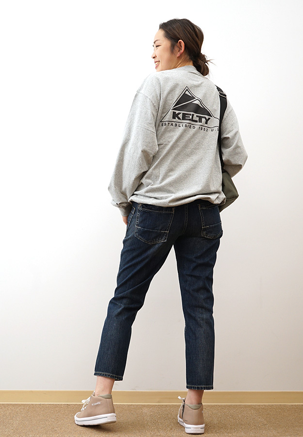 KELTY ケルティ バック ロゴ ロングスリーブ Tシャツ レディース メンズ ワンポイント 長袖 ドローコード  ブランド ロゴ USA コットン 綿100% 天竺 KE24213101 KELTY ケルティ バック ロゴ ロングスリーブ Tシャツ レディース