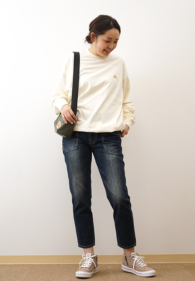 KELTY ケルティ バック タイポ ロゴ ロングスリーブ Tシャツ レディース メンズ 長袖 ドローコード ワンポイント ブランド USA コットン 綿100%  KE24213102 | KELTY | 01