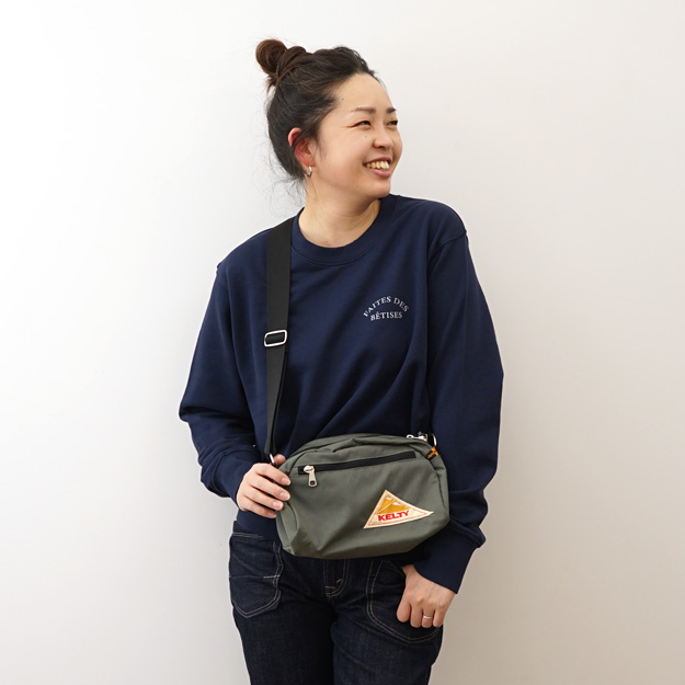 7136110-l-4.jpg?size=n