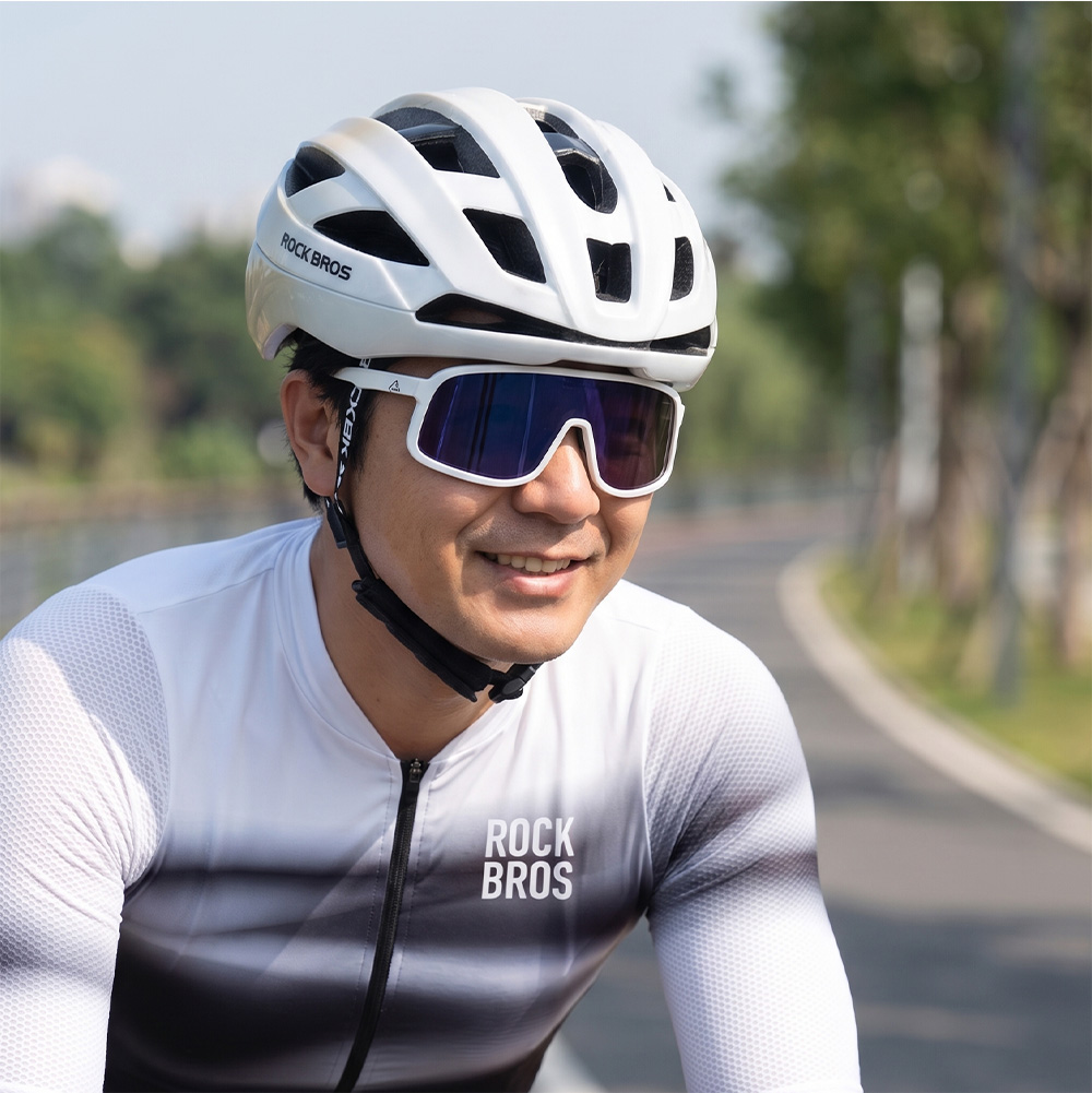 ROCKBROS 自転車 ヘルメット ロードバイク CE認証 衝撃吸収 弾性パッド