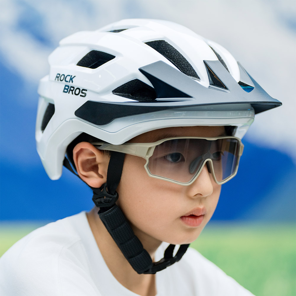 子供用ヘルメット