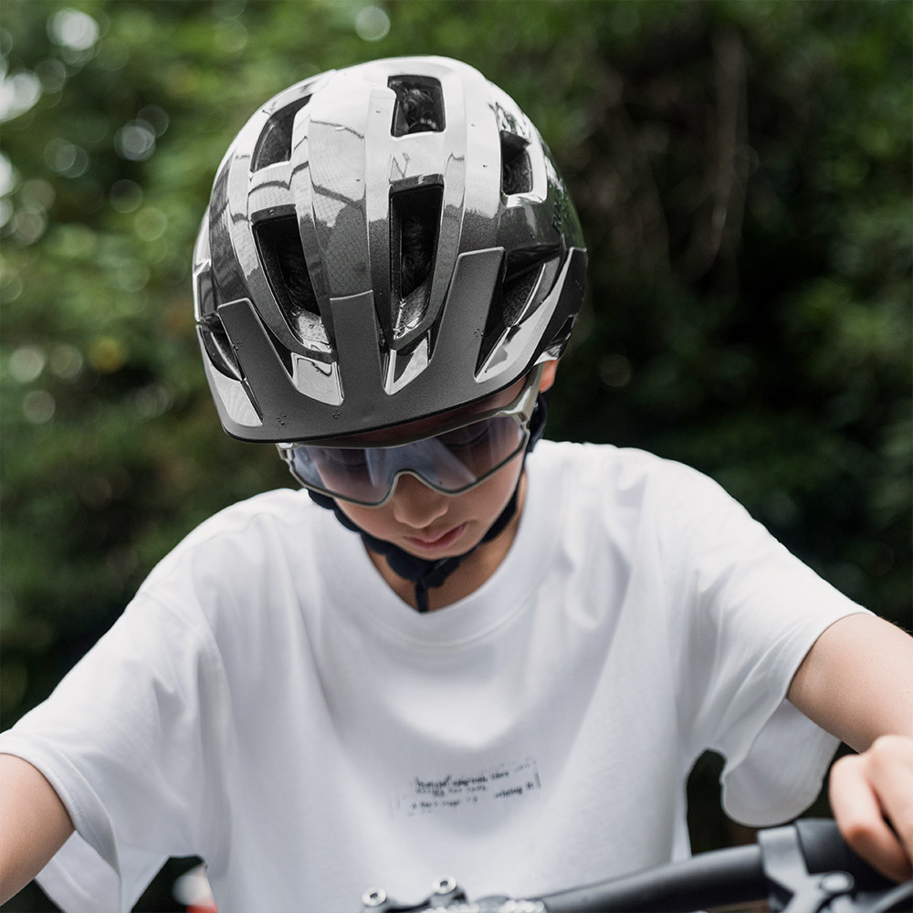 子供用ヘルメット