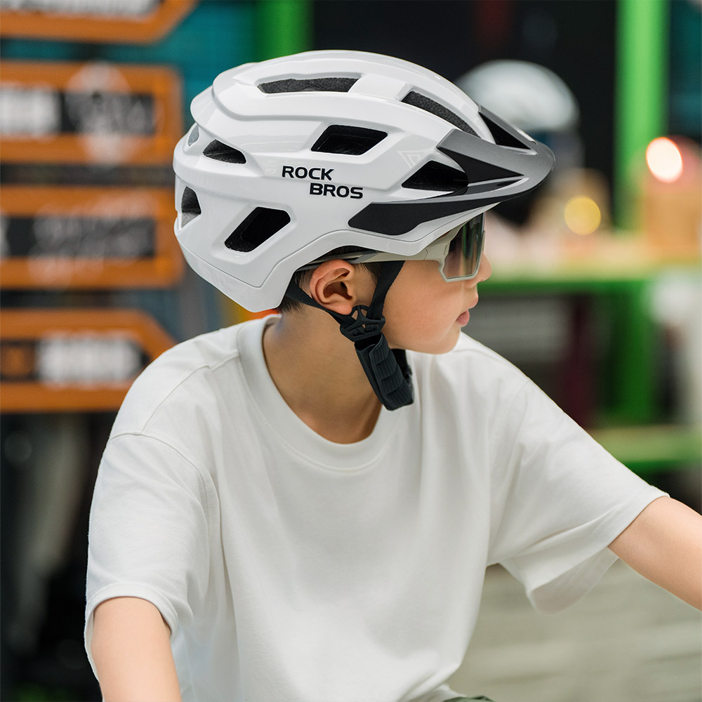 子供用ヘルメット