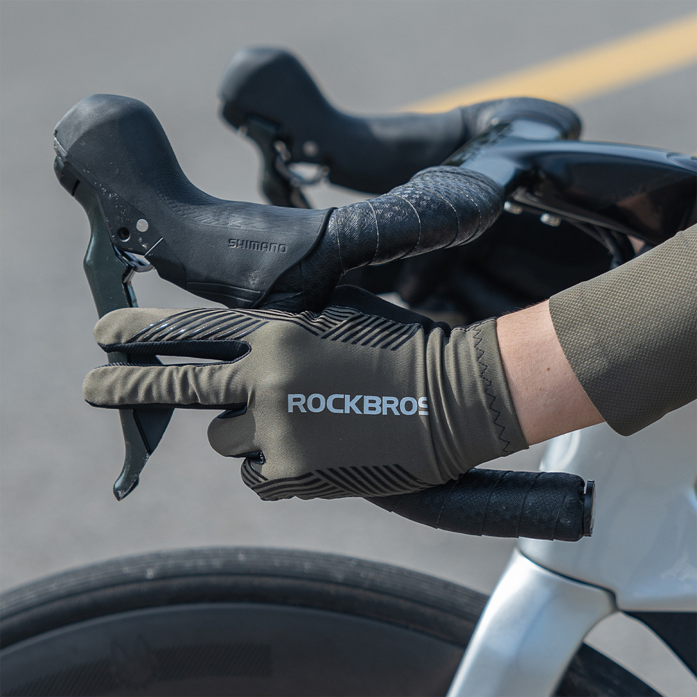 春夏秋グローブ