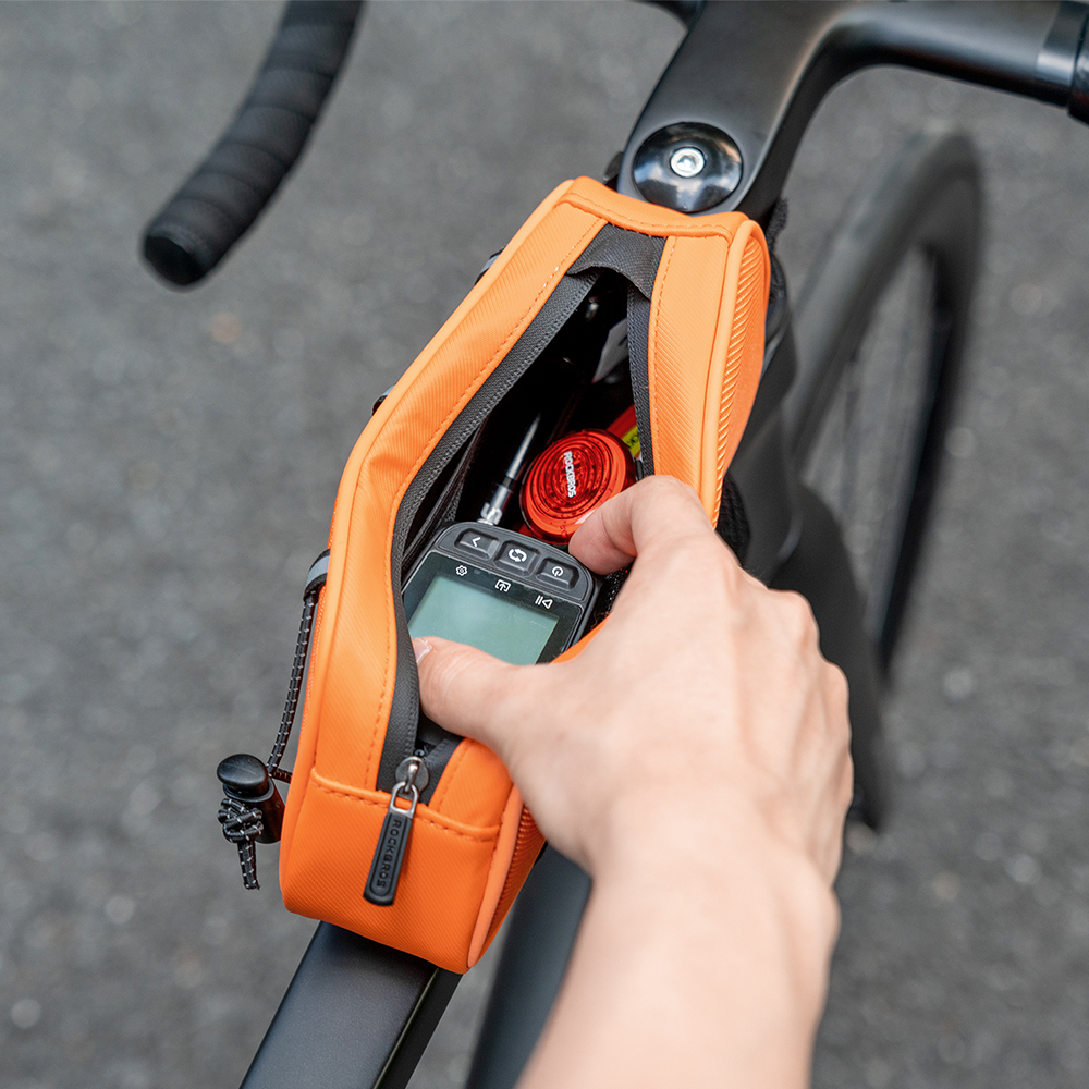 トップチューブバッグ