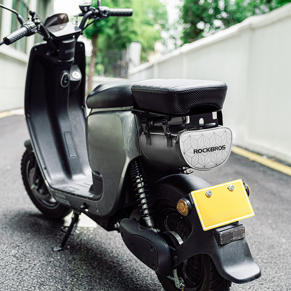 バイクバッグ