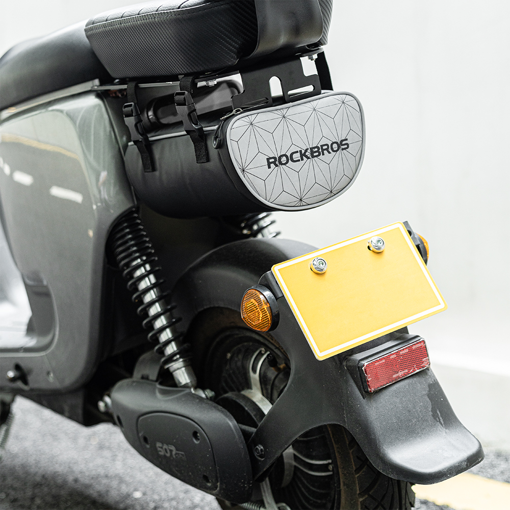 バイクバッグ