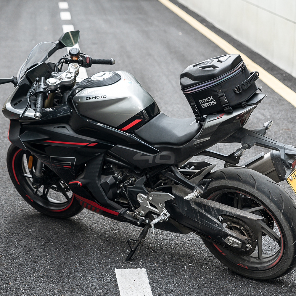 バイクバッグ