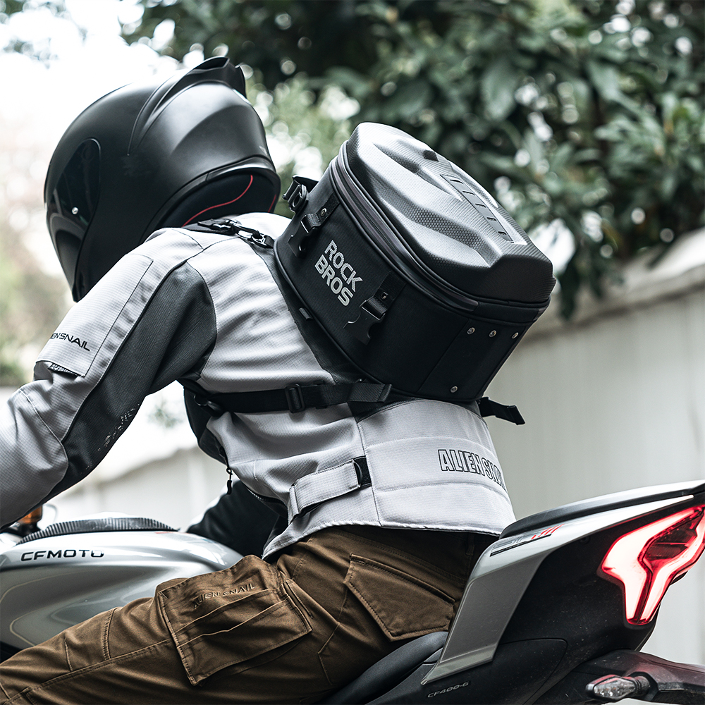 バイクバッグ