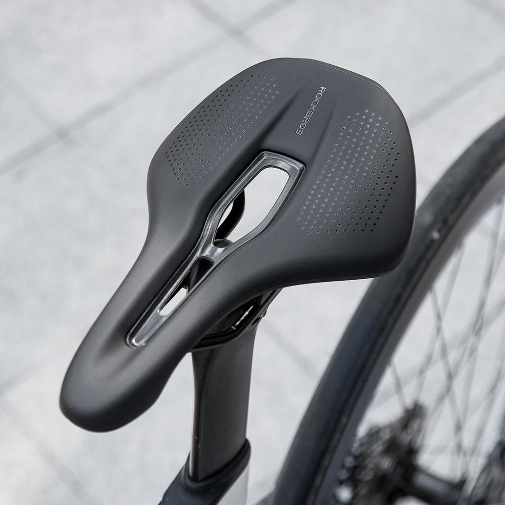 ROCKBROS 自転車 サドル ショートノーズ 中空デザイン 中空設計