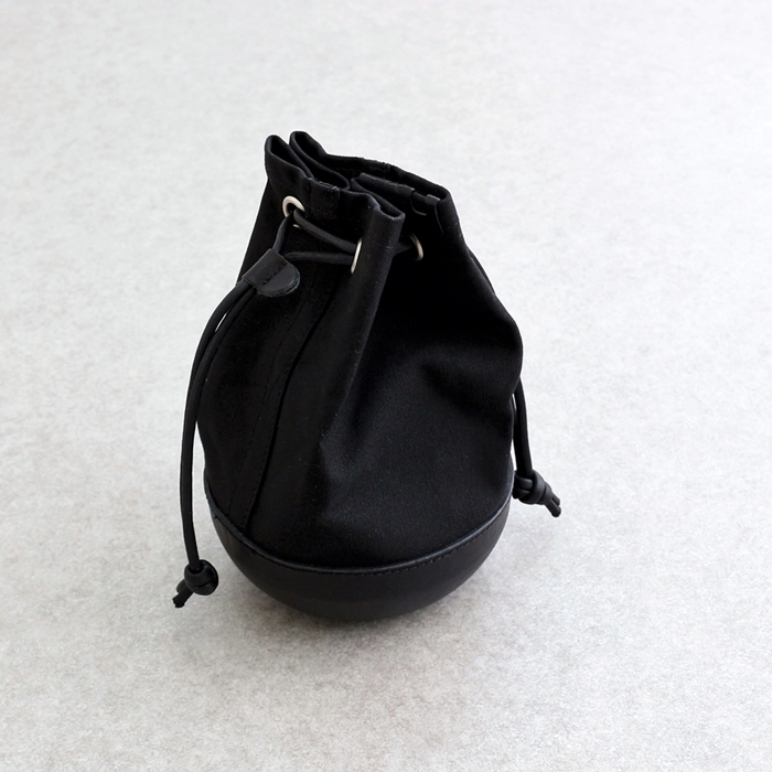 Butler Verner Sails（バトラーバーナーセイルズ） モールドレザー巾着