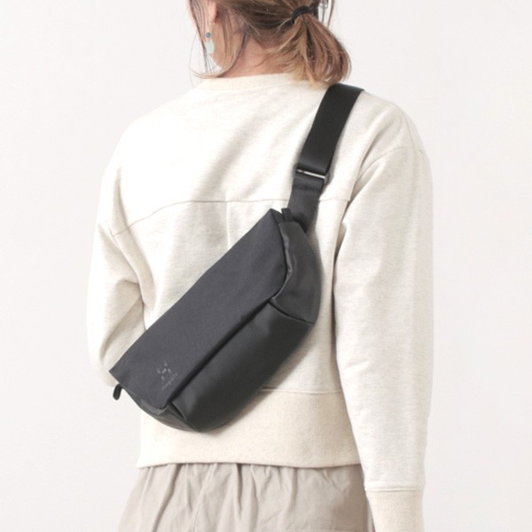 Haglofs ホグロフス キセル ショルダーバッグ ラージ メンズ ボディバッグ Rococo メンズ ファッション 通販 Paypayモール