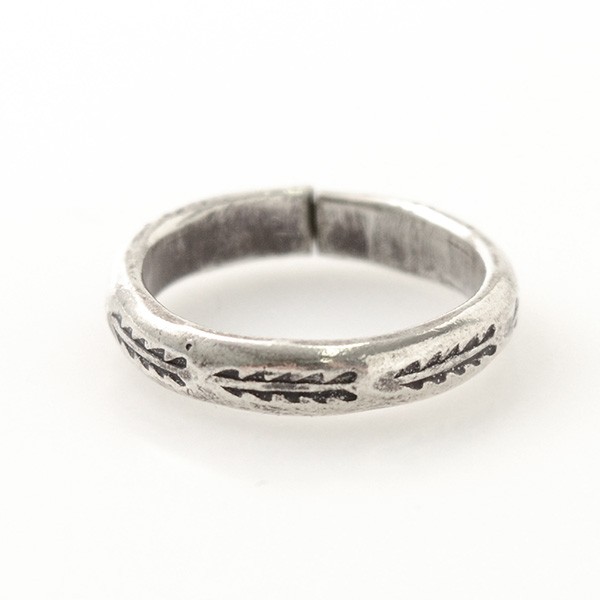 phaduA (パ・ドゥア) カレンシルバーリング / ロングリーフ / 指輪 / シルバー / レディース / メンズ / ペア | ROCOCO | 01