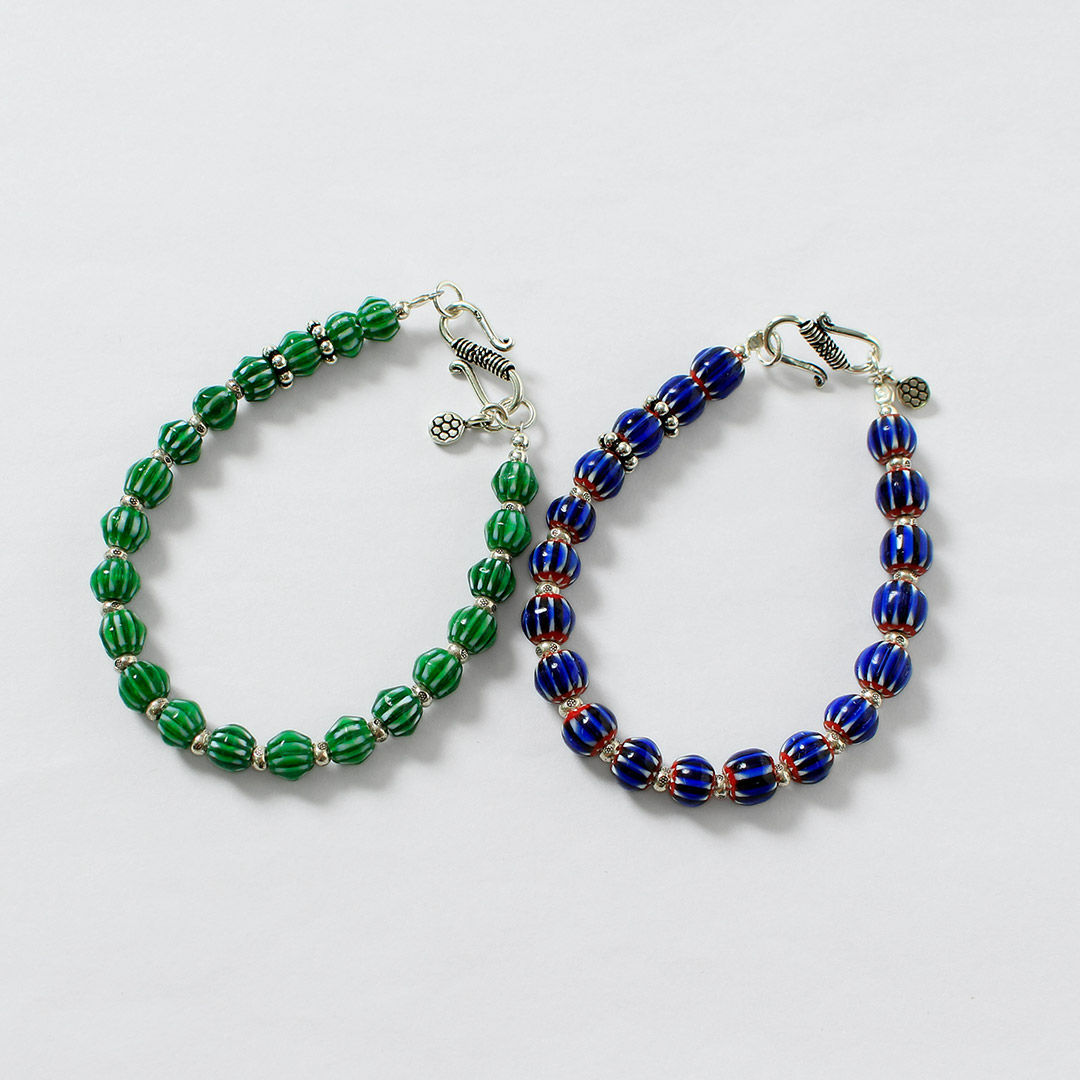 ROCOCO（ロココ） phaduA（パ・ドゥア） シェブロン グラス ビーズ