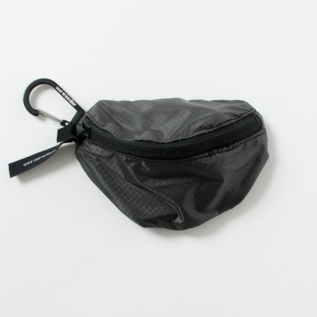 AND WANDER（アンドワンダー） シル ミニポーチ / 小物入れ ケース バッグパック 追加ガジェット アウトドア カラビナ | and wander | 04